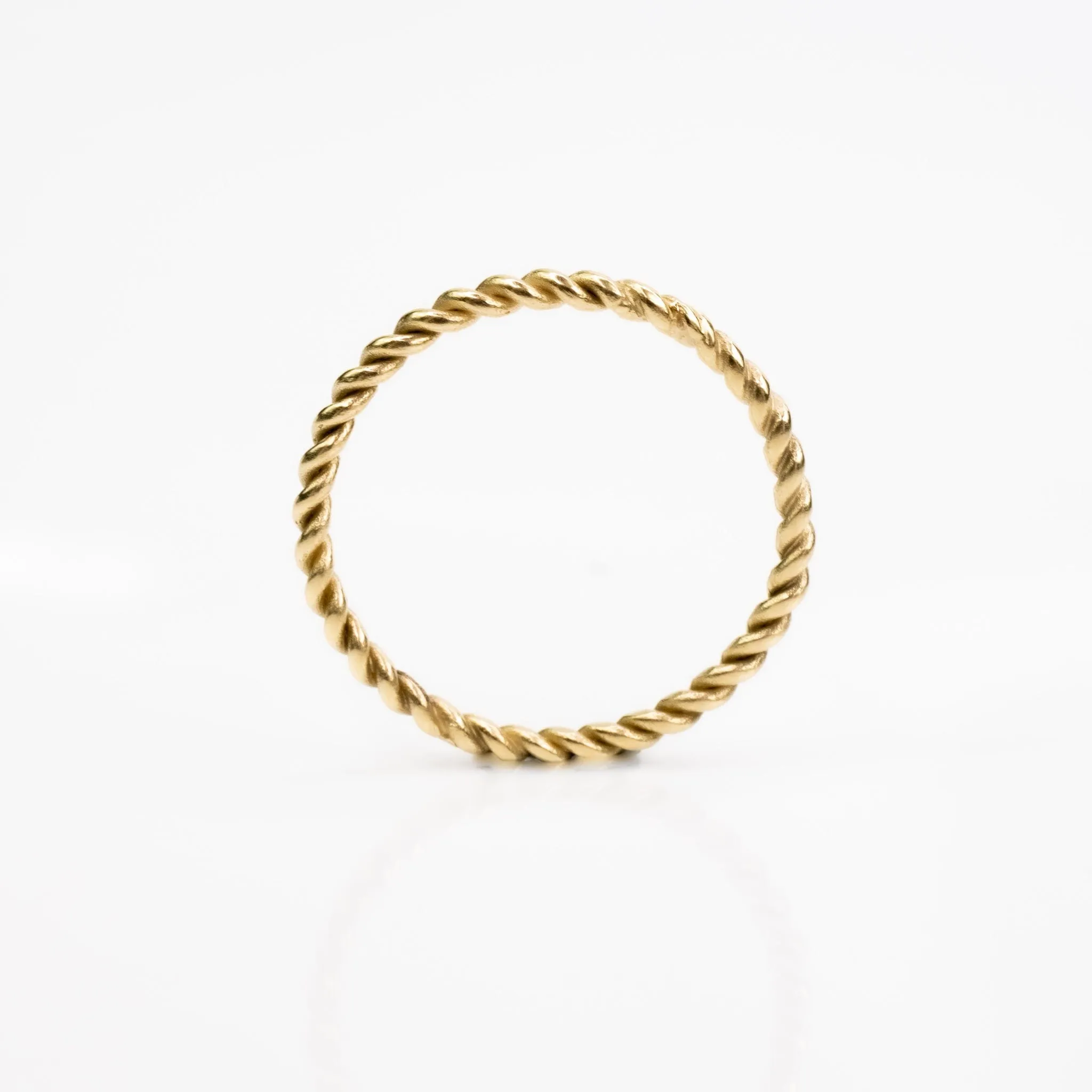 9ct Gold Twist Ring