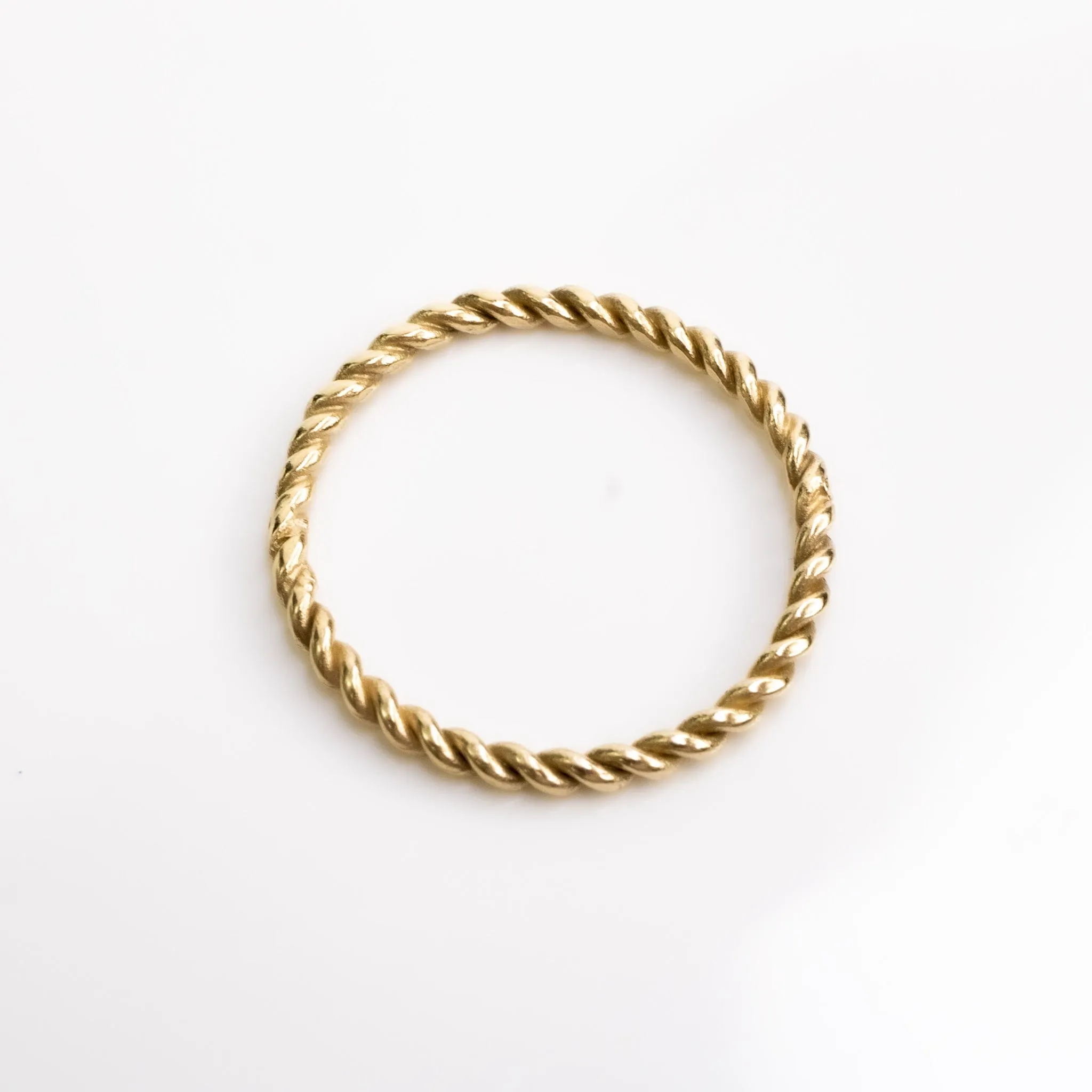 9ct Gold Twist Ring