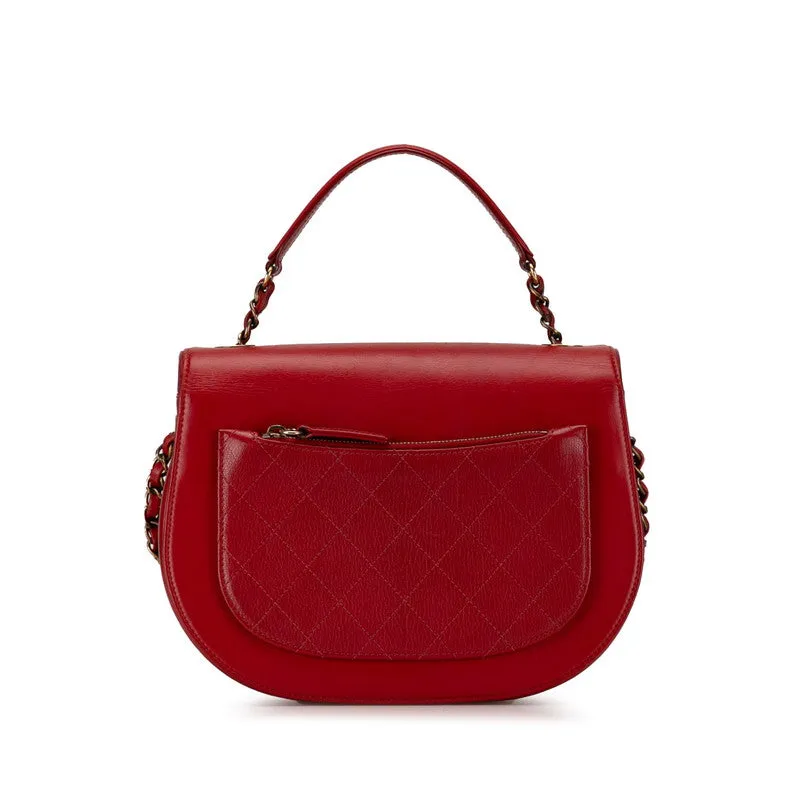 Chanel CC Leather Handbag Leather Handbag in Good condition