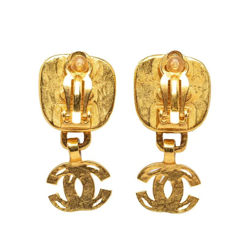 Chanel CC Stone Swing Earrings Metal Earrings in Good condition