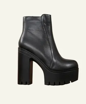 Platform Side Zipper Boots