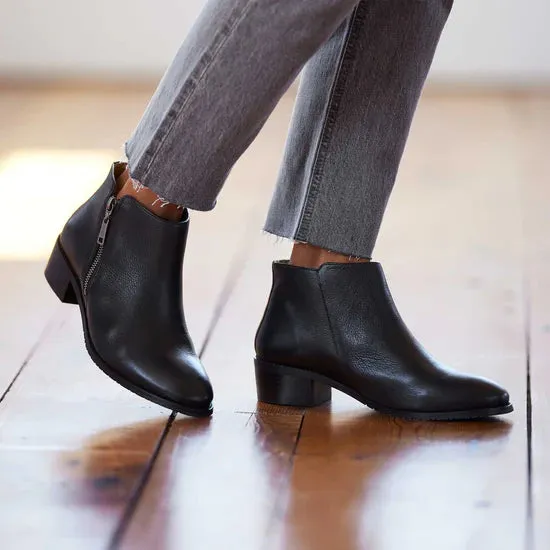 Samuel Hubbard Valencia Ankle Boot